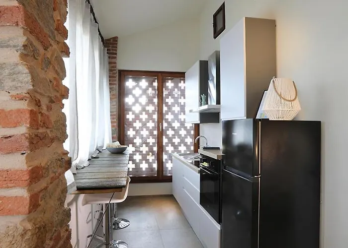 Greenrose Aparthotel 4*